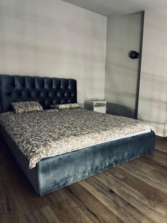 Aj Chocolate Vilnius Hotel ภายนอก รูปภาพ