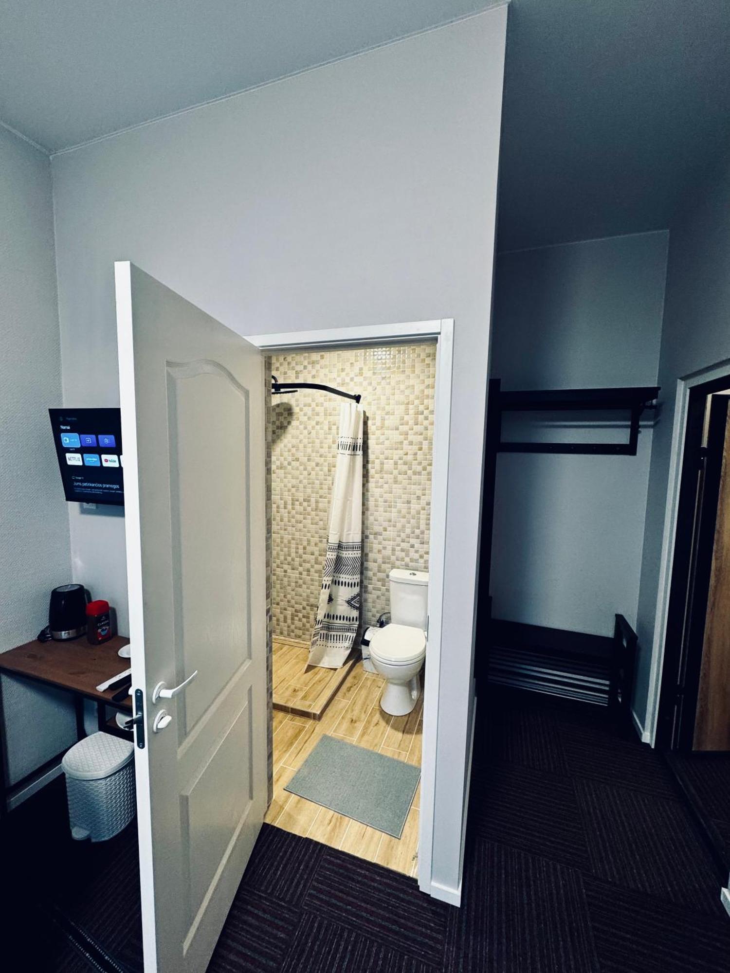 Aj Chocolate Vilnius Hotel ภายนอก รูปภาพ